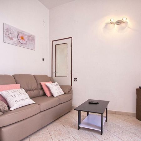 Apartment Rosy Πούλα Εξωτερικό φωτογραφία