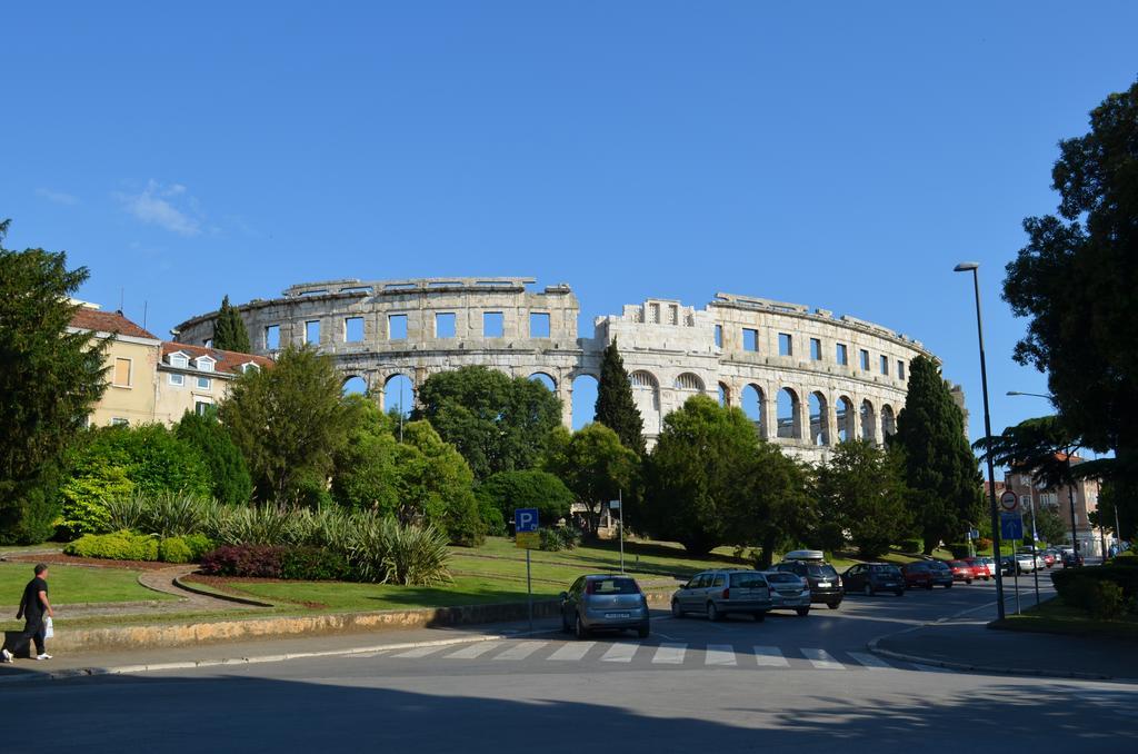 Apartment Rosy Πούλα Δωμάτιο φωτογραφία
