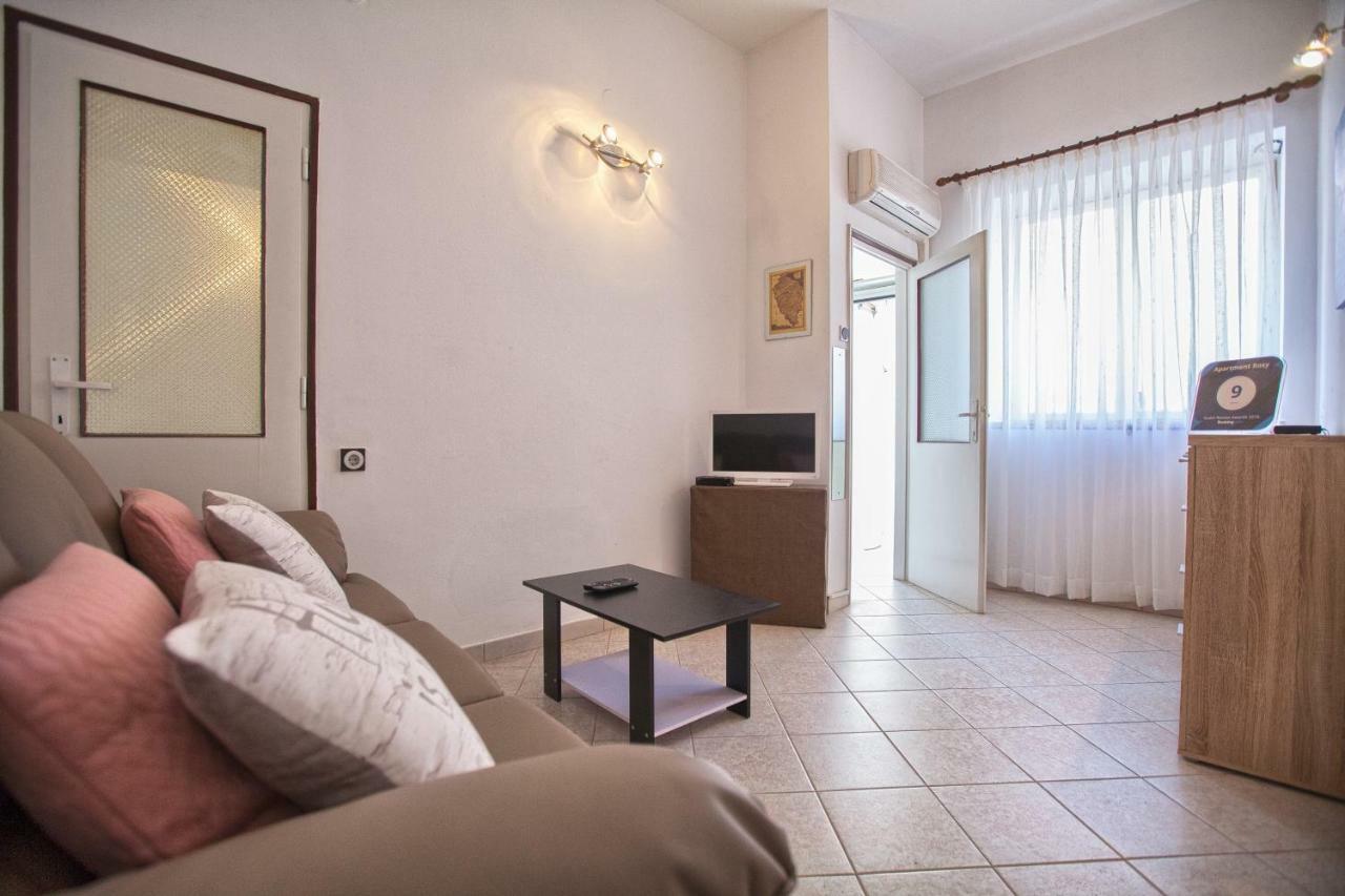 Apartment Rosy Πούλα Εξωτερικό φωτογραφία